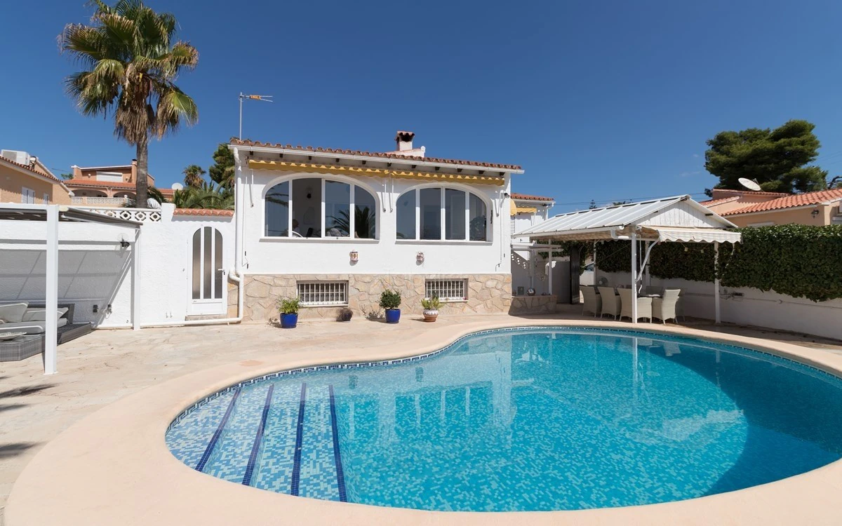Move-in ready villa close to the sea, Moraira Moravit-Cap Blanc